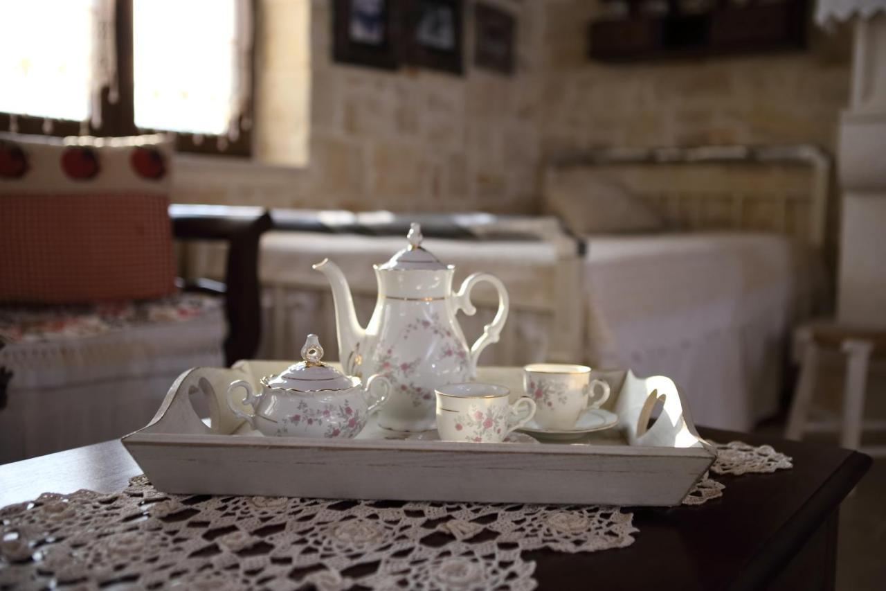 Villa Athina - Irene Country House เอียราเปตรา ภายนอก รูปภาพ