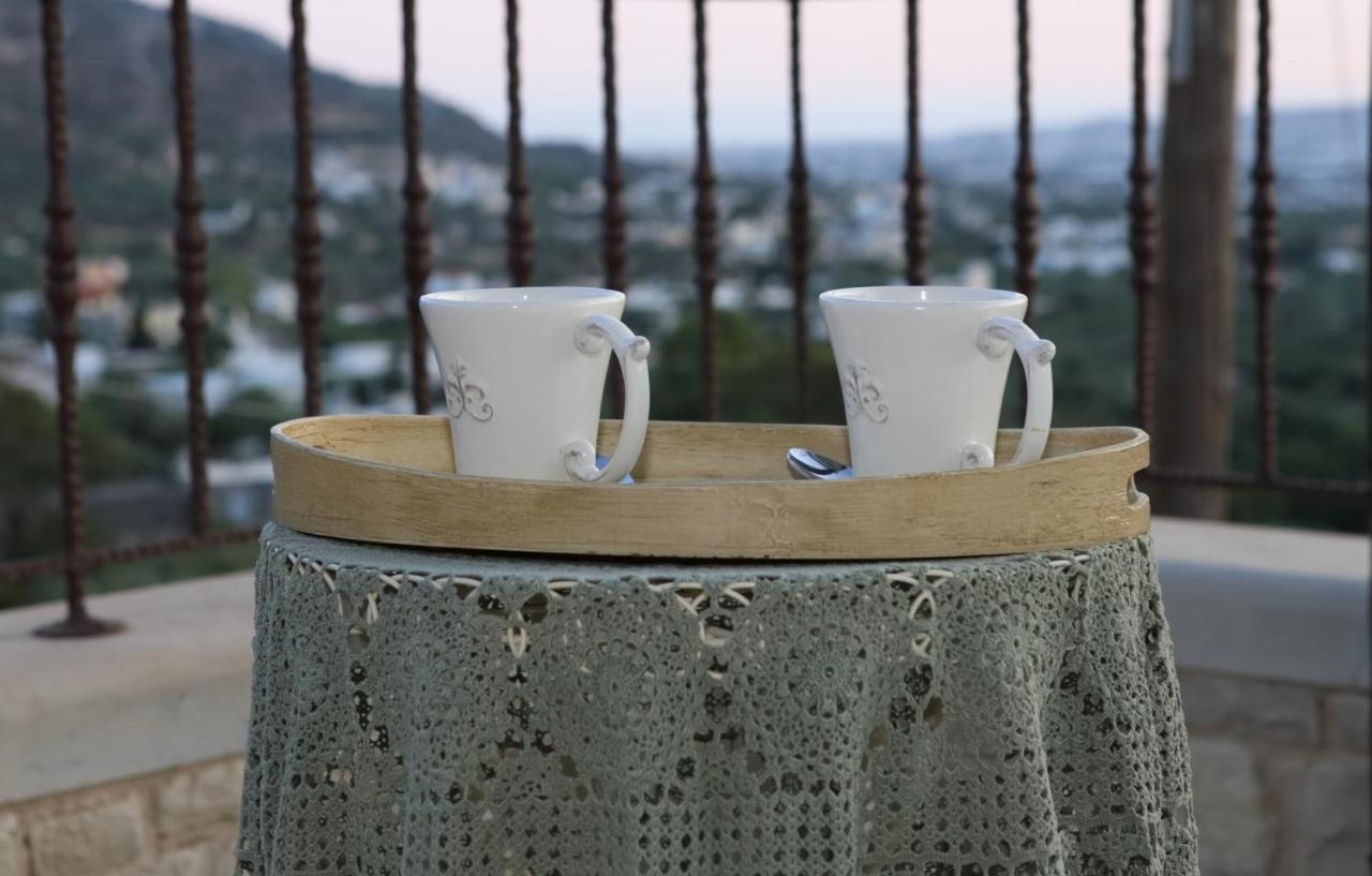 Villa Athina - Irene Country House เอียราเปตรา ภายนอก รูปภาพ