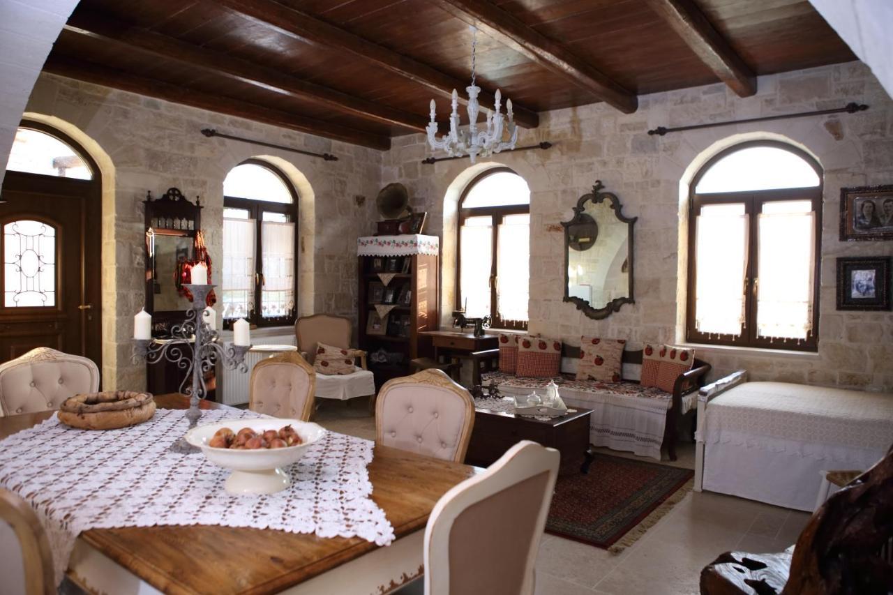 Villa Athina - Irene Country House เอียราเปตรา ภายนอก รูปภาพ