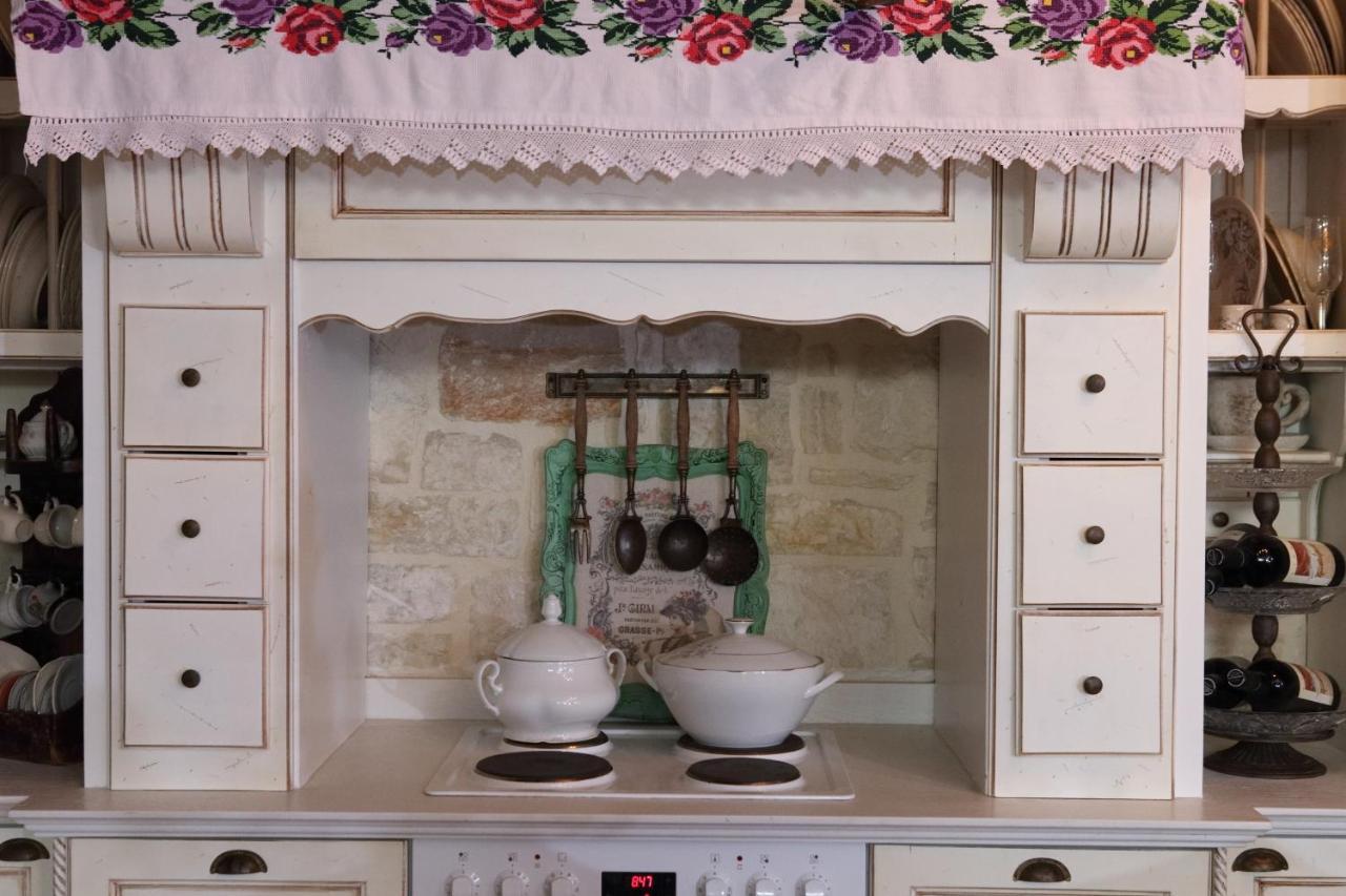 Villa Athina - Irene Country House เอียราเปตรา ภายนอก รูปภาพ