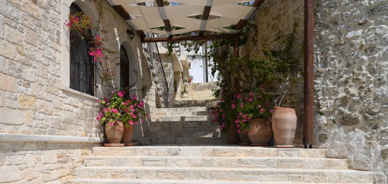 Villa Athina - Irene Country House เอียราเปตรา ภายนอก รูปภาพ