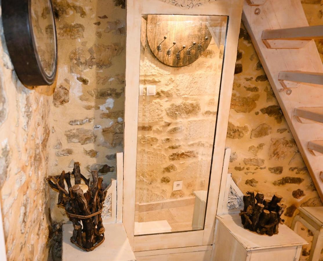 Villa Athina - Irene Country House เอียราเปตรา ภายนอก รูปภาพ