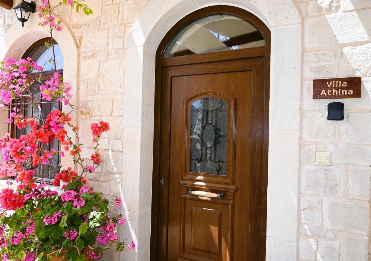 Villa Athina - Irene Country House เอียราเปตรา ภายนอก รูปภาพ