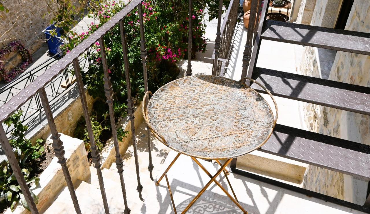 Villa Athina - Irene Country House เอียราเปตรา ภายนอก รูปภาพ